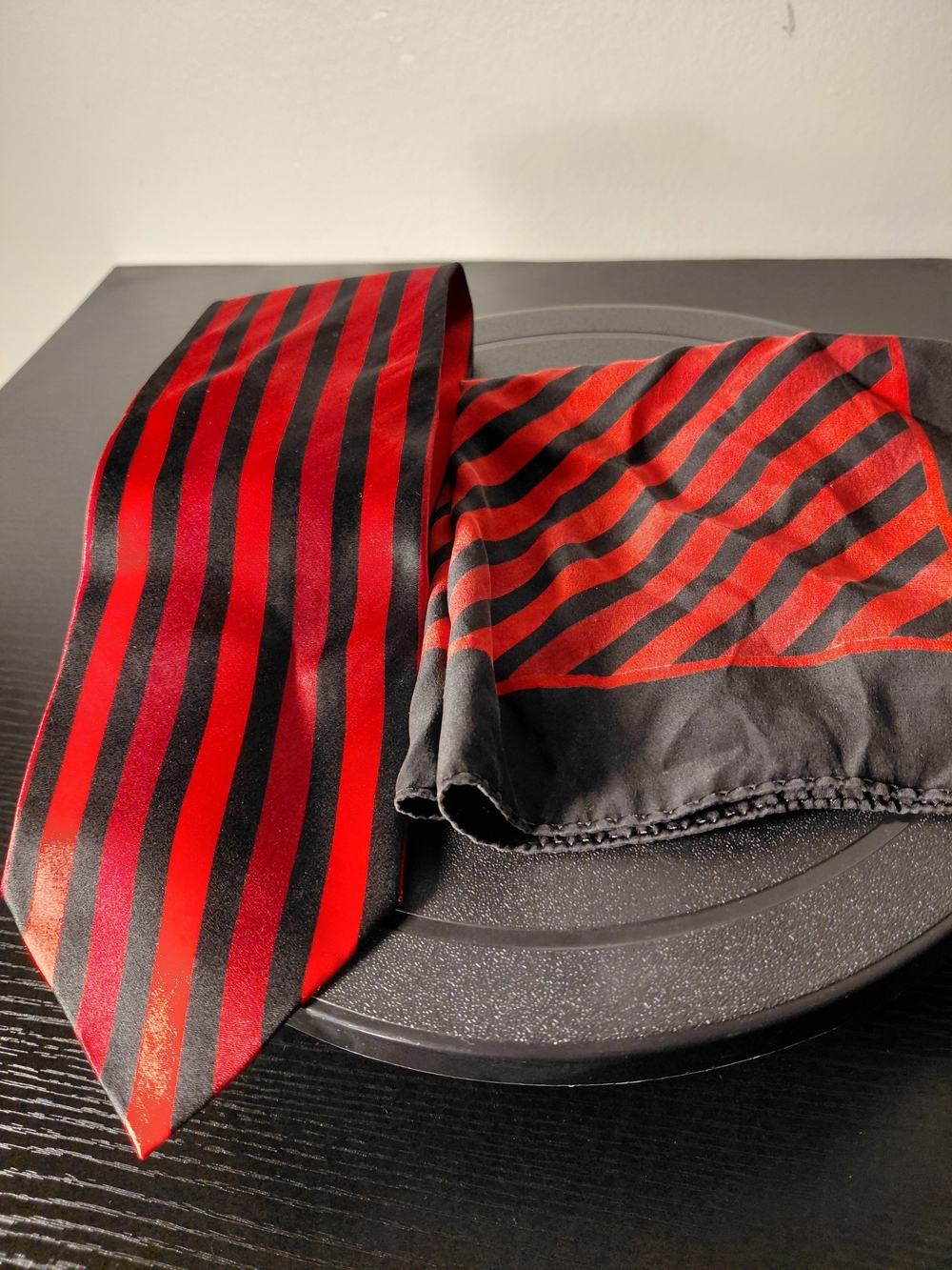 Red and Black Striped Men’s Tie with Matching Pocket Square - Classic Formal Set